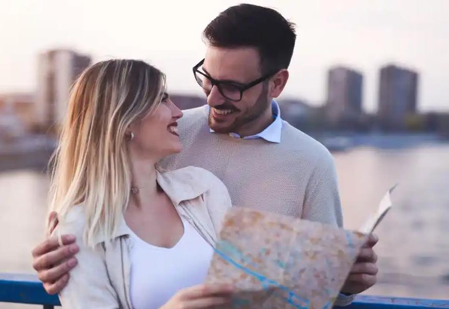 夫妻告别伪沟通建立让彼此安心的情感联结式沟通